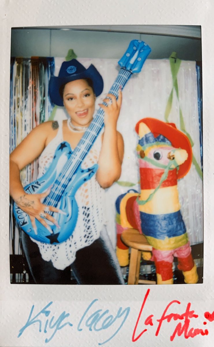 KiyaLacey's tweet photo. YEEHAW @notmyfirstrode6 March 24

Live performances by 
@brejahnia 
@margauxwattle 
@AndrelleSings 

https://t.co/sd84lsIIxr
📸 @VictorianPrime https://t.co/TieiGrBKDb