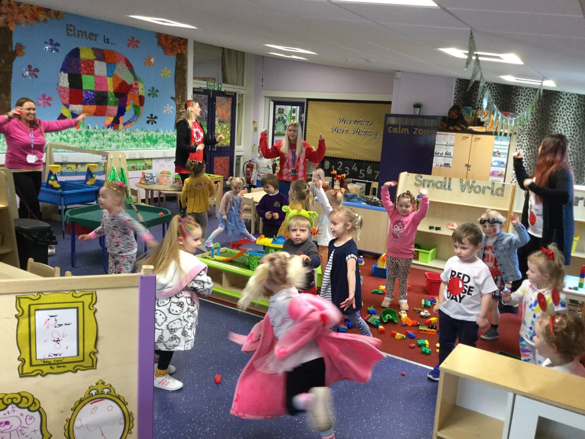 GarswoodNursery's tweet photo. We have had lots of fun and laughter on Red Nose Day @GarswoodPrimary @BBCComicRelief #Danceathon #DanceAlarm #StopAndDance #SillyOutfits #RedNoseDay #ComicRelief https://t.co/o6SSYzCVKA