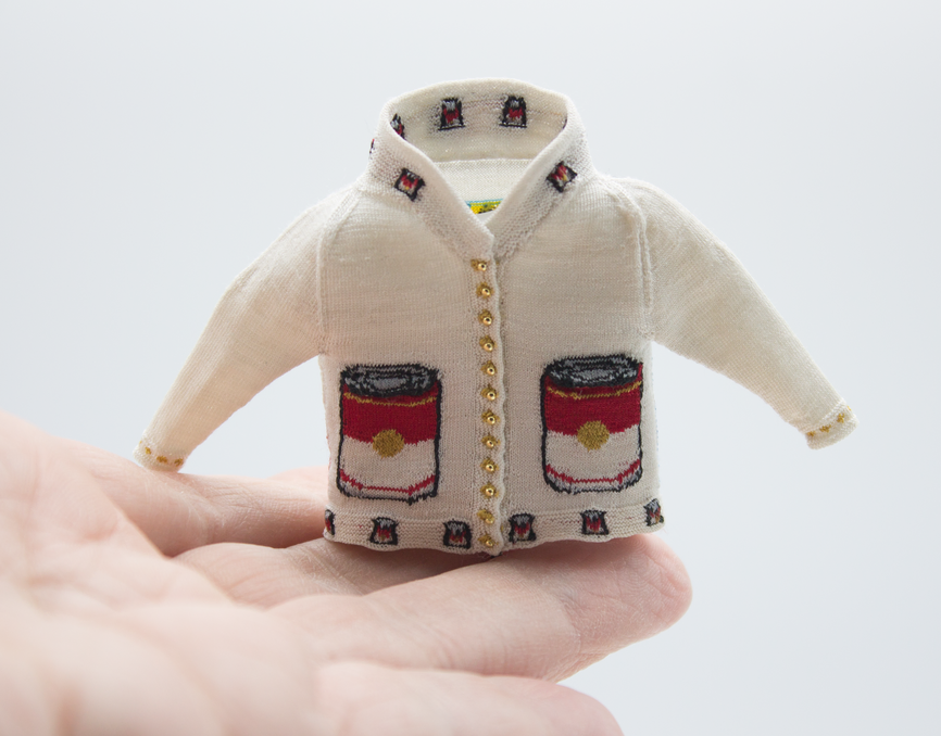 knithacker's tweet photo. Over 60,000 Tiny Stitches In 500 Hours ... Micro Knitter Althea Crome Does It Again With Her Second Incredible Andy Warhol-Inspired Design: ๐ https://t.co/tGdPoyPmTp #microknitting #knit #knitting #art #fiberart #handmade #diy #altheacrome https://t.co/6WqdDaSqhX