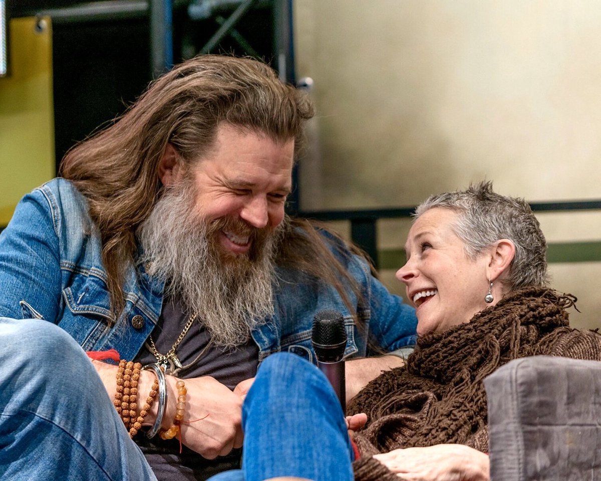 #LetsLaughDay #TWD #TWDFamily Ryan and Melissa laughing is everything! 🥰🥰🥰