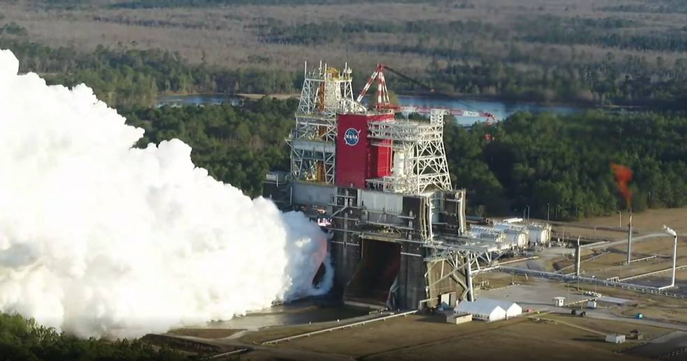 SpaceWatchGL's tweet photo. NASA ready for second hot fire test of SLS rocket

 #Artemis #GreenRun #Nasa #NASASpaceLaunchSystem(SLS) #NASAStennisSpaceCenter

https://t.co/aNLfmeFlxf https://t.co/w8JtC7O7fP
