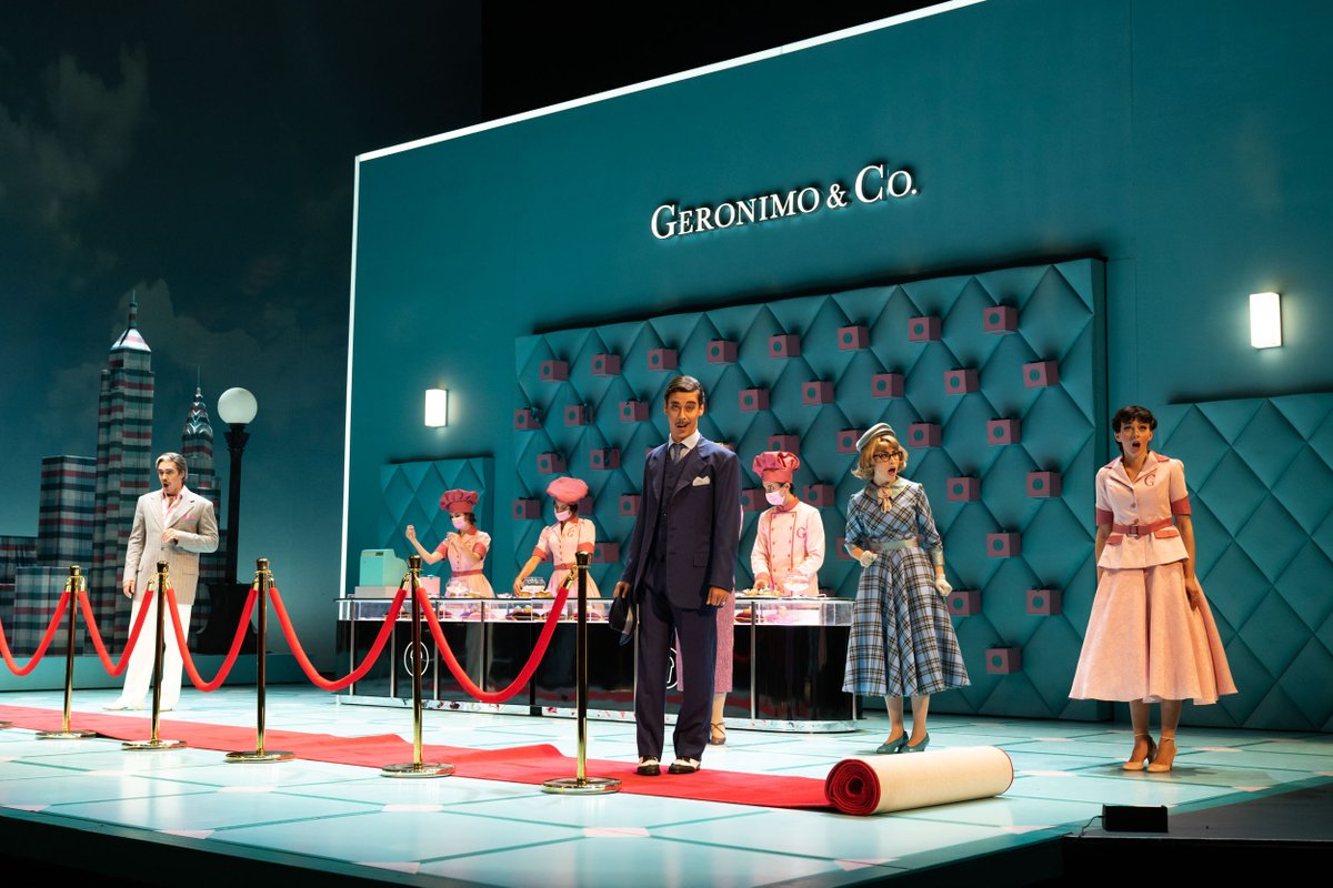Auditoriotfe's tweet photo. El segundo elenco de #IlMatrimonioSegretoADT🧁💎 ha debutado esta noche arropado por el calor del público de #AuditoriodeTenerife, que ha llenado las cuatro funciones de esta espectacular coproducción de @OperadeTenerife @RegioParma @teatromassimo 👏
#OperaEstudio @SinfonicaTF https://t.co/lZqABRD3Mz