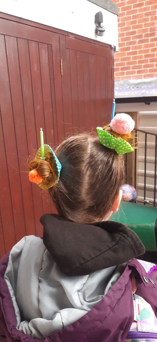 cheboshazz's tweet photo. #crazyhairday2021 https://t.co/yrR6z47zPa