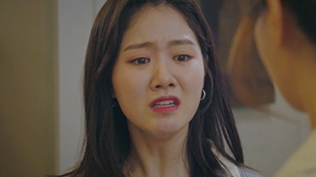 chaedaely's tweet image. "the only thing i scared the most is that people around me leave me behind and never come back"

yoo jenny my bubs 😭😭😭 you're so strong, i am so proud of you girl 

#ThePenthouse2 #Penthouse2 #Penthouse2Ep9