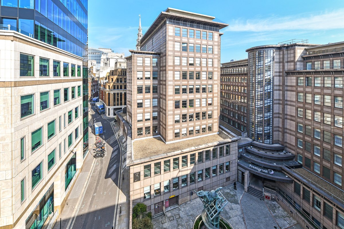 MichaelElliottX's tweet photo. On behalf of Columbia Threadneedle Investments, Michael Elliott are delighted to have completed the sale of 3 Dorset Rise for £35.15 million.

For further information please contact Dominic Rowe, Nick Steele or Harry Cox. https://t.co/mslRT8oO2r