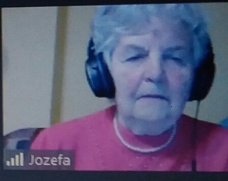 maxkolbewerk's tweet photo. Zeitzeugengespräch als Videokonferenz? Kein Problem für Krystyna Budnicka (89) und Jozefa Posch-Kotyrba (83) aus Polen. Mit den beiden Frauen üben wir in diesen Tagen auf Zoom und machen sie fit für die virtuellen Zeitzeugengespräche mit Jugendlichen.
https://t.co/RNIbgIKUZQ https://t.co/qbDFbG4dFI