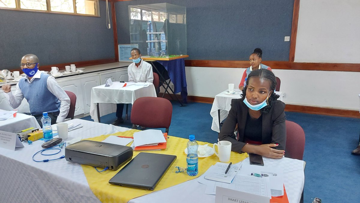 Epivot Gender and inclusion  mainstreaming <a href="/kewi/">Kewi</a>. An #orangeknowledgeprogram initiative. This has been made possible through @NufficGD funding. Working together with <a href="/WUR_WCDI/">Wageningen Centre for Development Innovation</a> @IreneKoomen <a href="/MarjoBaeten/">Marjo Baeten</a> @HAShogeschool <a href="/MeruUniversity/">Meru University of Science and Technology (MUST)</a> <a href="/InekevMeggelen/">Ineke van Meggelen</a> <a href="/john_wesonga/">John M. Wesonga</a> <a href="/FPEAK_/">Fresh Produce Exporters Association of Kenya</a>