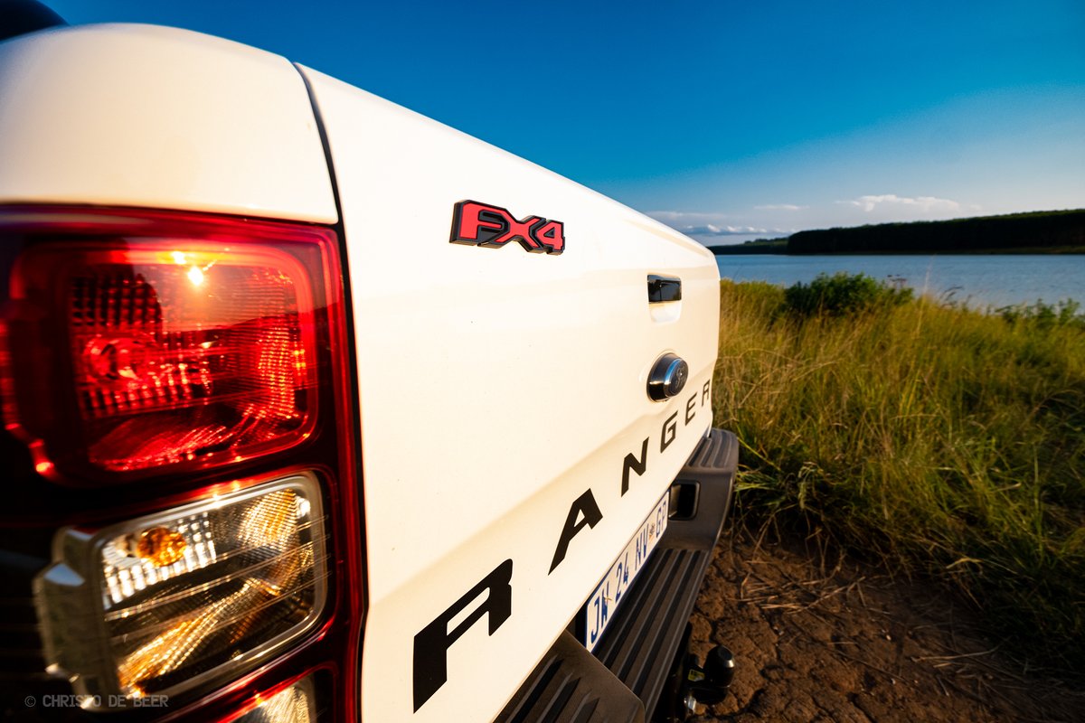 BaasDeBeer's tweet photo. Had some fun playing around with this lovely #FordRangerFX4 earlier this week... Thanks for lending it to @justinleephotos and me, @fordsouthafrica!
More photos to come π
#fujifilmxt3 #ford #activatelife https://t.co/vIdJNdXZIO