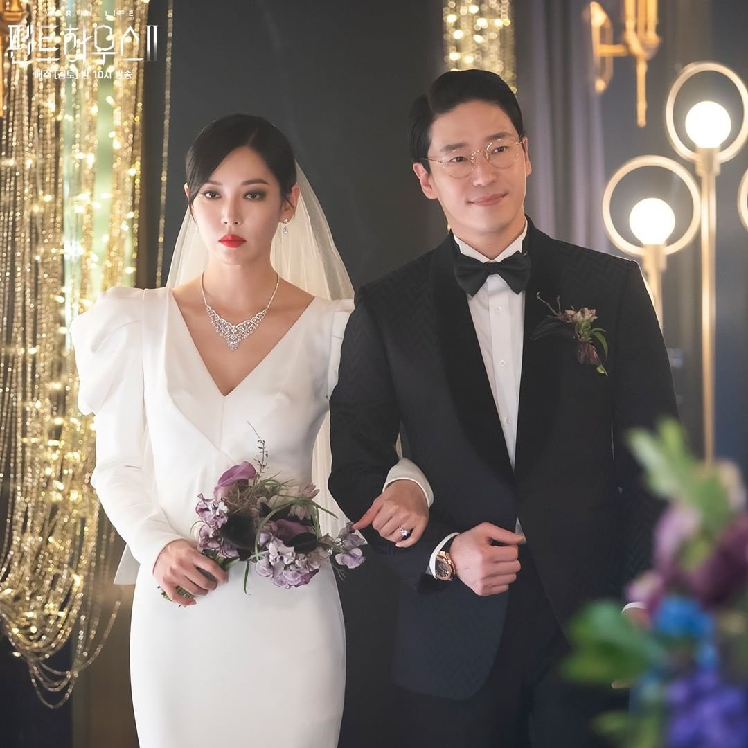 KimSoYeonAR's tweet photo. 📸 - تحديثات جديدة لـِ كيم سويون من دراما #ThePenthouse
— ١٩ مارس ٢٠٢١ https://t.co/POp88ekCz6