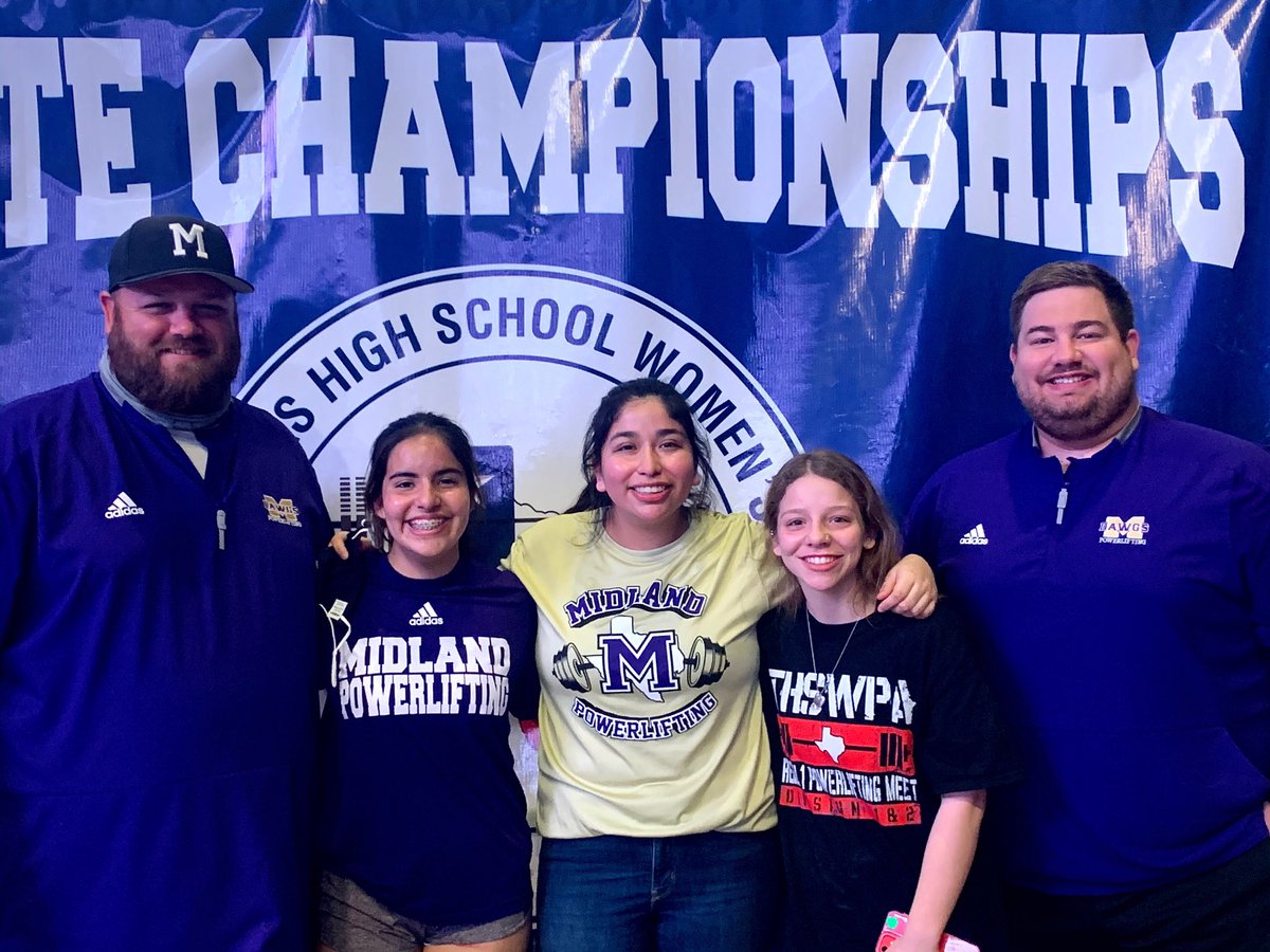 MichaelBettenh1's tweet image. These incredible ladies competed in the THSWPA State Meet yesterday. To say I’m a proud coach is an understatement. Although no medals were won, the Dawgs didn’t come home empty handed! Congrats to Natali Sanchez for being awarded the THSWPA D1 6A scholarship!