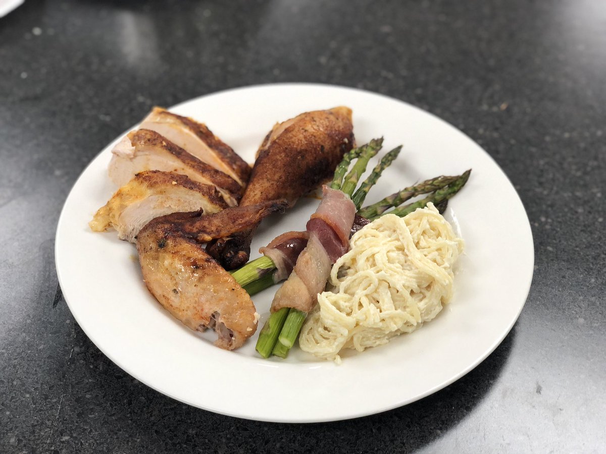 WsdCte's tweet photo. Weber High School’s yummy food! #CTE https://t.co/KlmC48SuCK
