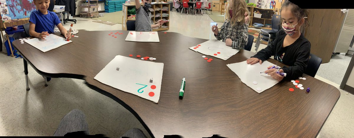 MissMeganLL8's tweet photo. Counting and writing our numbers! #preschool https://t.co/qRFNu0w4tb
