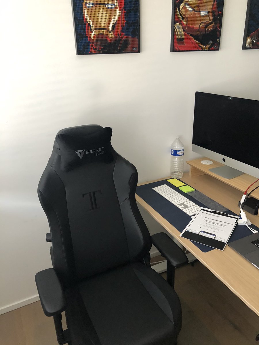 New all black #secretlab arrived today! 😍