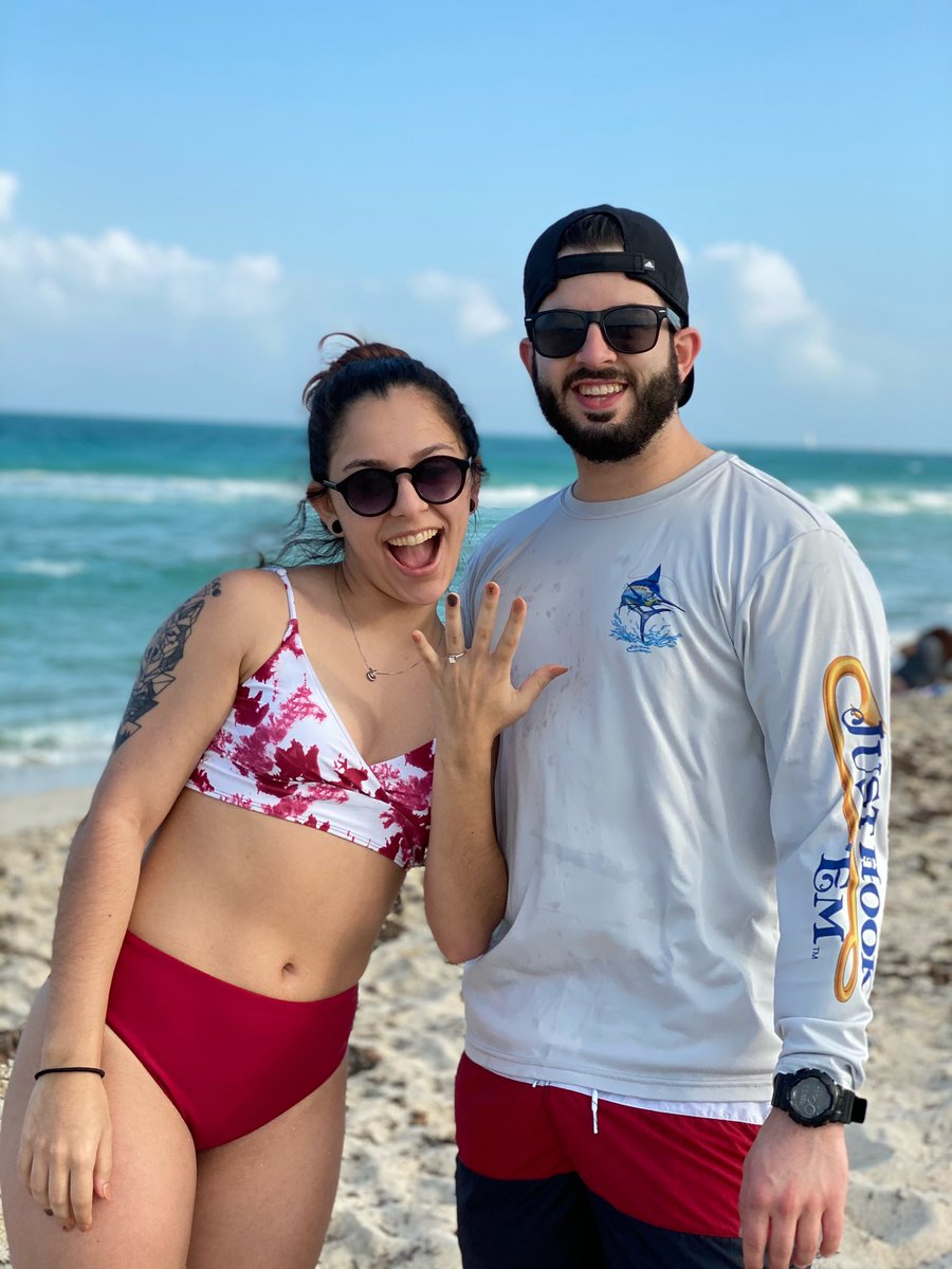 Albxany's tweet photo. IM MARRYING MY BEST FUCKING FRIEND ❤️ https://t.co/OWg9mzoScN