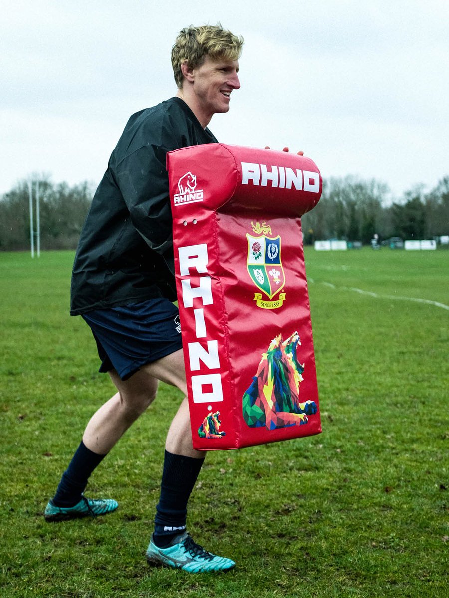RhinoteamwearS's tweet photo. The @Rhino_Sport and @lionsofficial partnership continues. World class equipment and scrum machines available now to help drive your teams performance. DM @RhinoteamwearS for great deals. https://t.co/Jd7pglH5UW