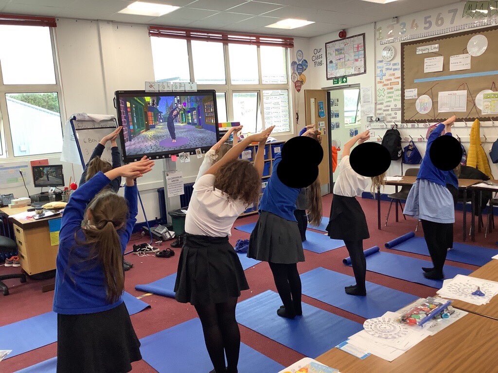 MowmacreHill's tweet photo. Namaste! Year 5 are becoming yogi masters.🧘‍♀️🧘‍♂️ Big thank you to Mrs Bonshor for starting a Year 5 lunchtime yoga club! #Year5 #5CB #5OB #Yoga #Mindfulness https://t.co/sWpWHxf8LG