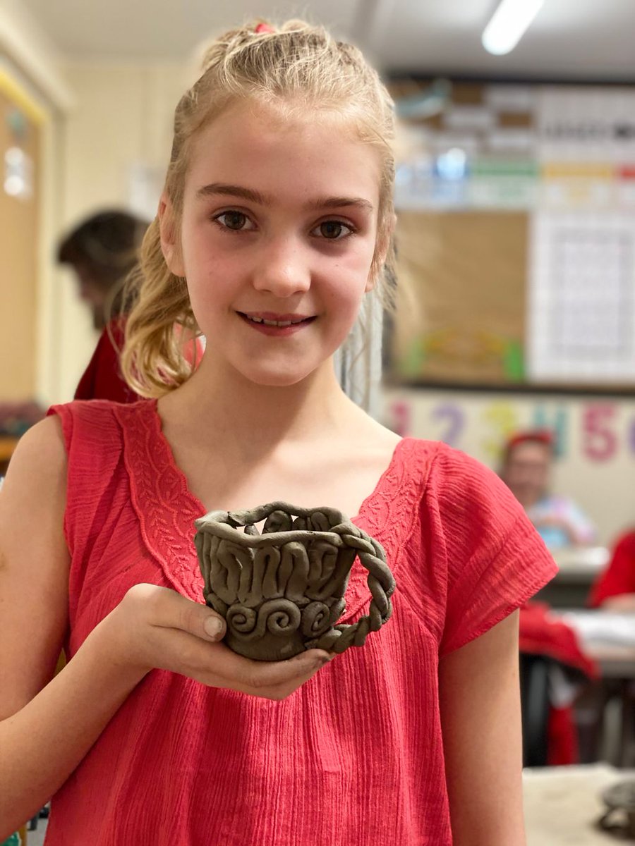 TheFirsSchool's tweet photo. Thank you so much, Mrs Kay. Year 5 loved their clay skills session today... who knew you could make such amazing items using clay pinch pots and coils! 👏🏻👏🏻👏🏻 https://t.co/7VASxByFAr