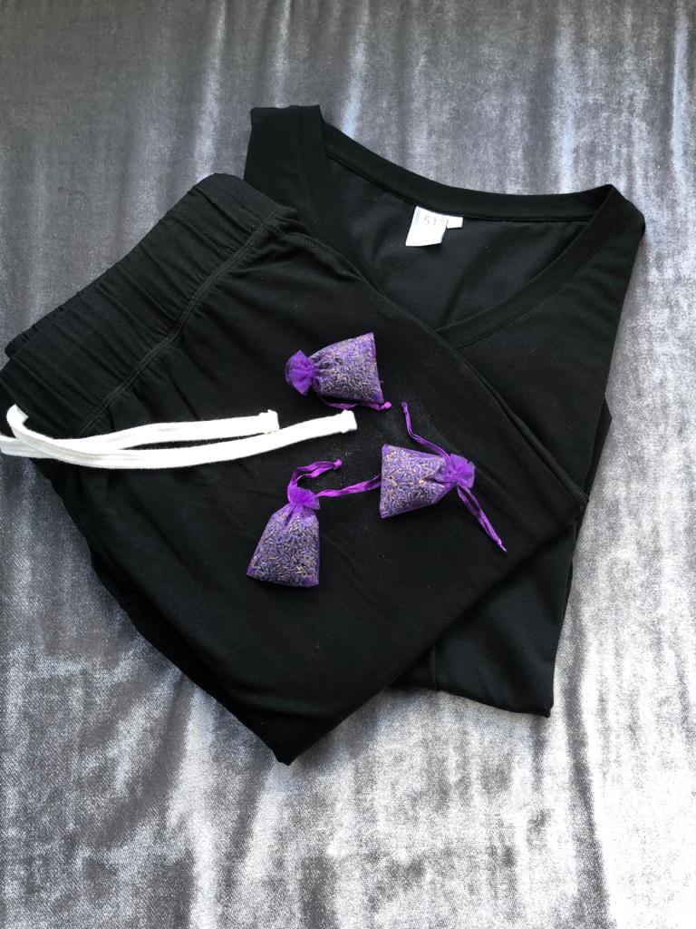 fiftyoneapparel's tweet photo. It’s #WorldSleepDay  today 😴 
There are loads of benefits to getting a good night’s sleep! Our #temperatureregulating clothes target menopausal symptoms such as #hotflushes and #nightsweats to ensure you get a great sleep! 💕 
#coolclothesforhotwomen https://t.co/75X8JiC843