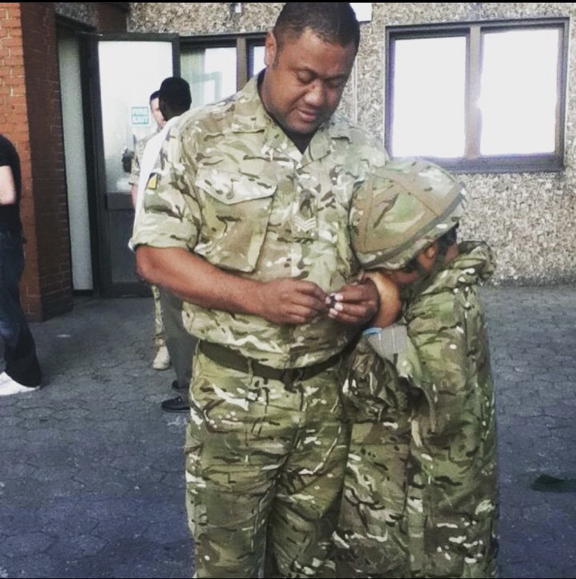 (THREAD) 

As some of you may know, I’ve teamed up with the Royal British Legion to call on the Government to abolish the visa fees faced by Commonwealth soldiers/veterans and their families. (1/6)

#STOPTHESERVICECHARGE