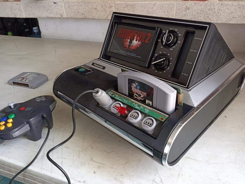 Portable TV (1973 Panasonic) with Nintendo 64 mod. Completely