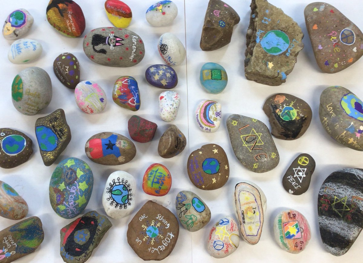 Dear Stone Masons <a href="/WorcCathedral/">Worcester Cathedral</a>, some wonderful #FoundationStones for the UK Holocaust Memorial will be coming your way from the fantastic children <a href="/KempseyPrimary/">Kempsey Primary School</a>. Thanks to everyone in Worcestershire who is supporting this <a href="/UKHMF/">UK Holocaust Memorial</a> initiative.