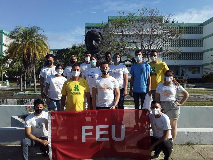 Radio_Guama's tweet photo. Un Rector en Zona Roja ⛔️
Un nuevo reto tiene ante sí el rector de la @UPR_Cuba

El Dr.C Yorki Mayor integrará el grupo de voluntarios que inicia labores hoy en el Hospital de Campaña de la sede Mendive,allí realizará trabajos de saneamiento en jornadas de 14h

#PinardelRío #Cuba https://t.co/cnCJTUGo7T