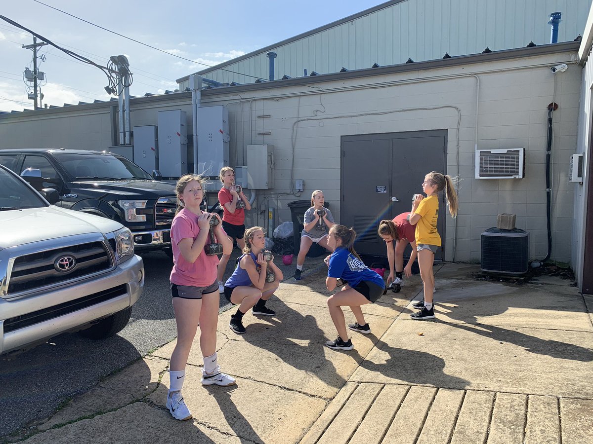 coachdeesmith's tweet image. Hey NCAA, every one of our 7TH GRADE female athletes use over 40lb dumbbells...