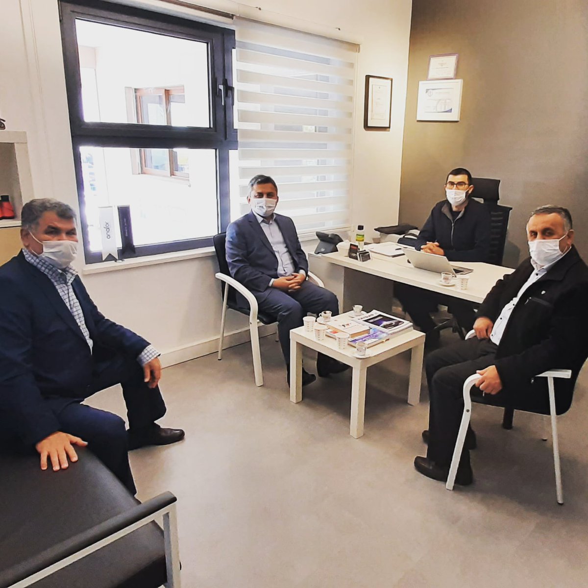 AnaforGM's tweet photo. Fethiye ilçe müftümüz Kamil Oktay Hocamız ajansımızı ziyaret ettiler. Değerli ziyaretleri için teşekkür ederiz.

#ziyaret https://t.co/5cwcOrZG1P