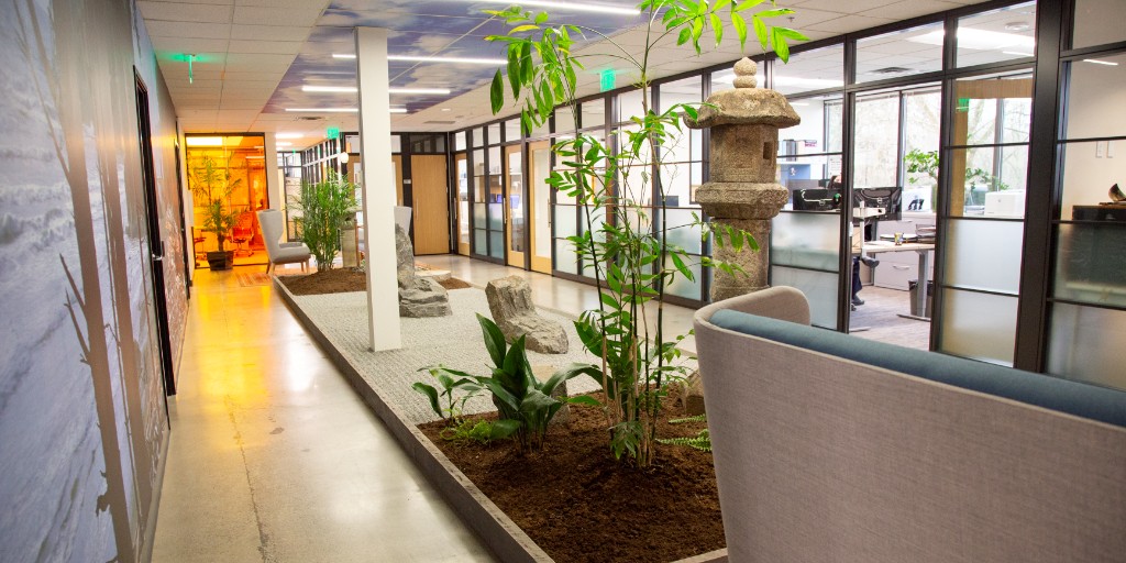 PeopleSpaceBuzz's tweet photo. Take a look at how #AtSpace can define #workspace with beautiful custom #moveablewalls. The project is in Renton, WA at the Rainier Clinical Research Center. Their patients and providers love the tranquility and open feeling the moveable walls have provided. https://t.co/Q7pflWFmpt