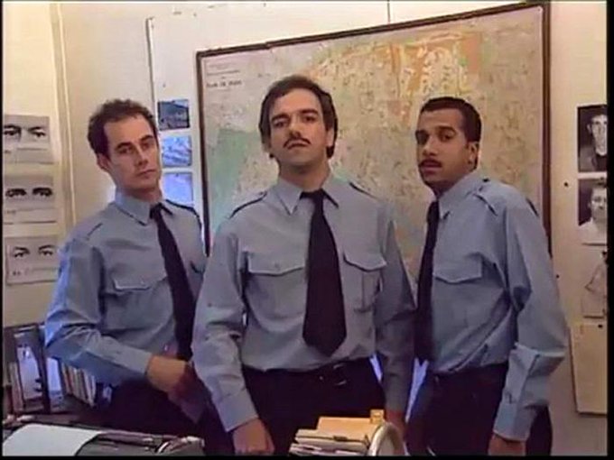 Ew2k3CYWgAMoeOB?format=jpg&name=small