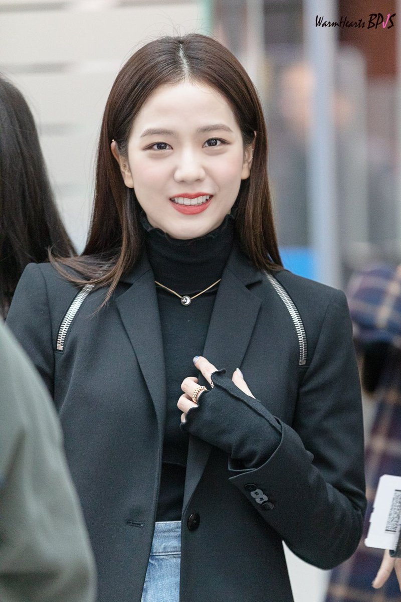 CHIMMY26353339's tweet photo. JISOO BEST GIRL💖🙌
FOREVER WITH JISOO
#StandForJISOO
#StandJISOO https://t.co/Y3Dl6j3vvg