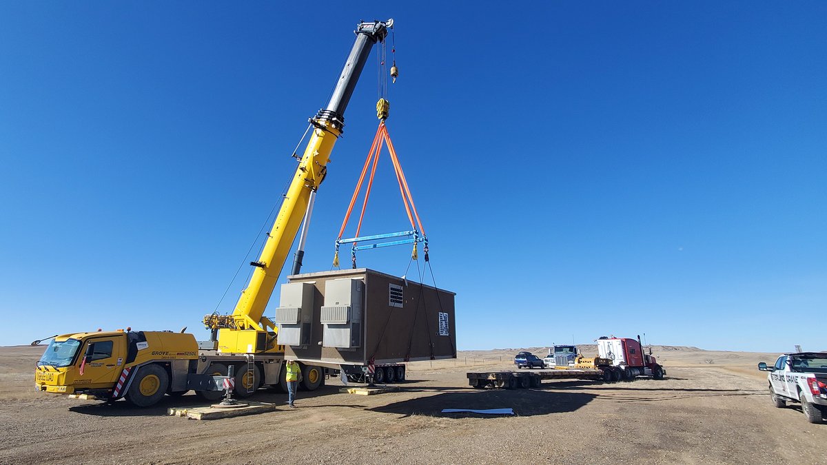 LegacyTowers's tweet photo. In the wide open spaces of Eastern Montana, we're putting up a tower whose signal (thanks to the lack of obstructions) should carry for miles. And we're glad to have the crane lifting the 87,000 lb. shelter into place! #LegacyMontana #BuildingBetterBandwidth #KeepingYouConnected https://t.co/guGuH7fCz5