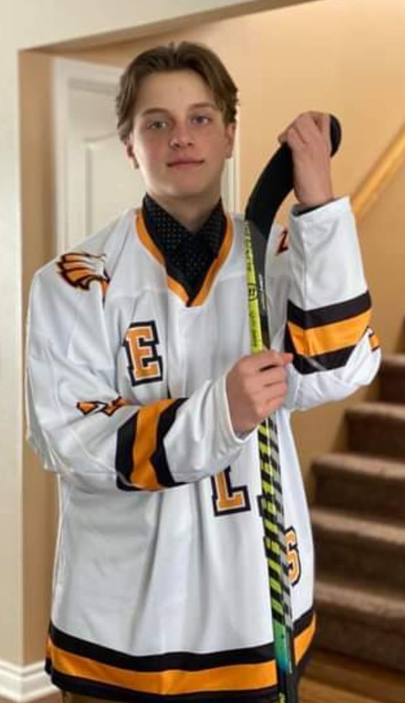 ParchmentSchool's tweet photo. Congratulations to PHS sophomore Breckyn Bootland and the rest of the Kalamazoo Eagles on an outstanding season! Despite the pressure of the condensed season, these athletes made the most of it. #weareparchment https://t.co/eEWmPV6W1W
