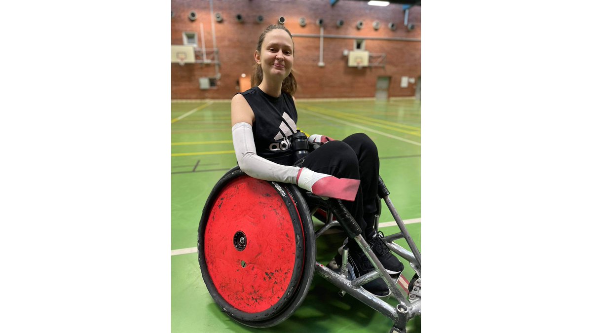 hatty_gridley's tweet photo. Imagine having a limited energy supply, and every day having to calculate how to spend it? In our recent Future Friday workshop we heard from Paralympian @SSkoubo about the challenging parts of growing up with #musculardystrophy Take 3 mins to learn more: https://t.co/i4NAJm2orz https://t.co/J2MeWUk0fu