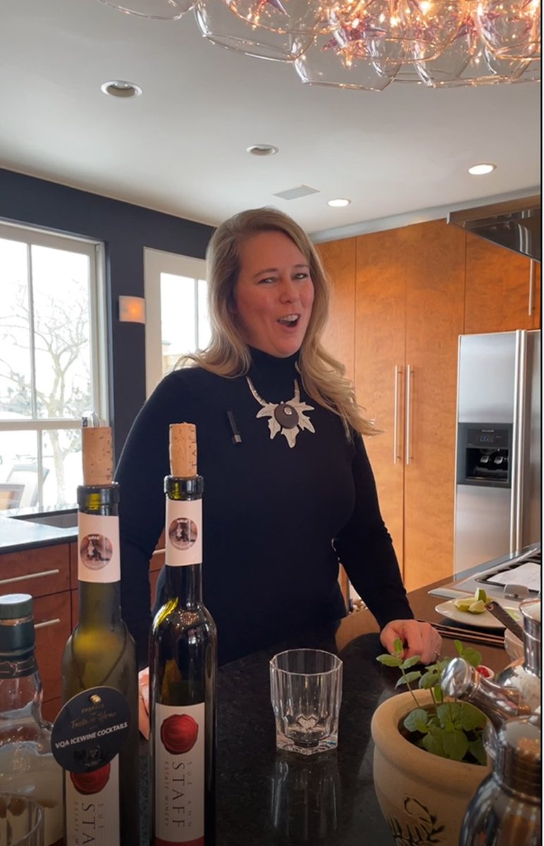 SueAnnStaff's tweet photo. It's five o'clock somewhere! Time for a #FrostyFriday #icewinecocktail! Check out our Icewine Mint Julep https://t.co/wE23Gzic6d via @YouTube #Icewine #cocktailhour #muddlemuddle #duhlicious #VQA https://t.co/u52sU9LwJs