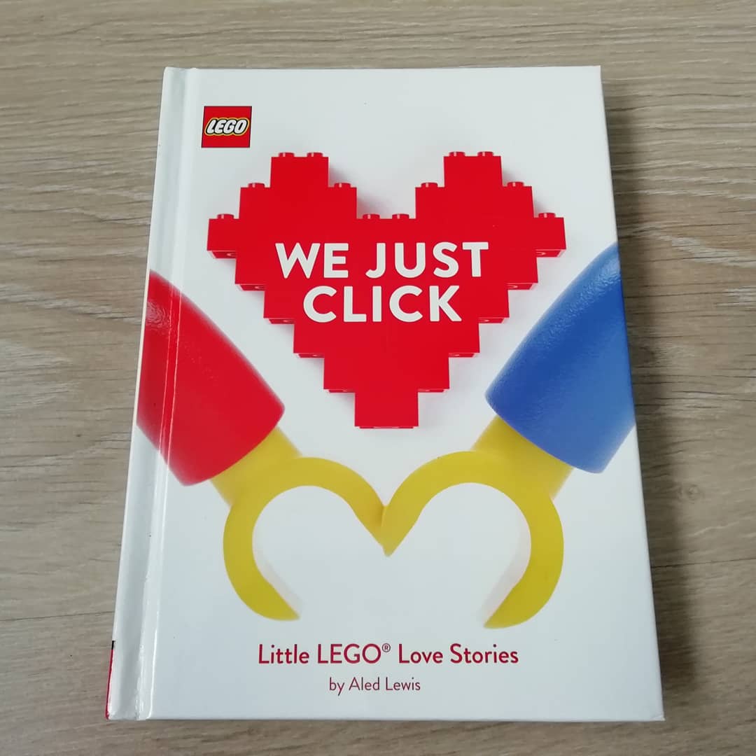 BricksEasy's tweet photo. Little LEGO Love Stories by Aled Lewis from @ChronicleBooks @lego https://t.co/0hGVeP5L1l