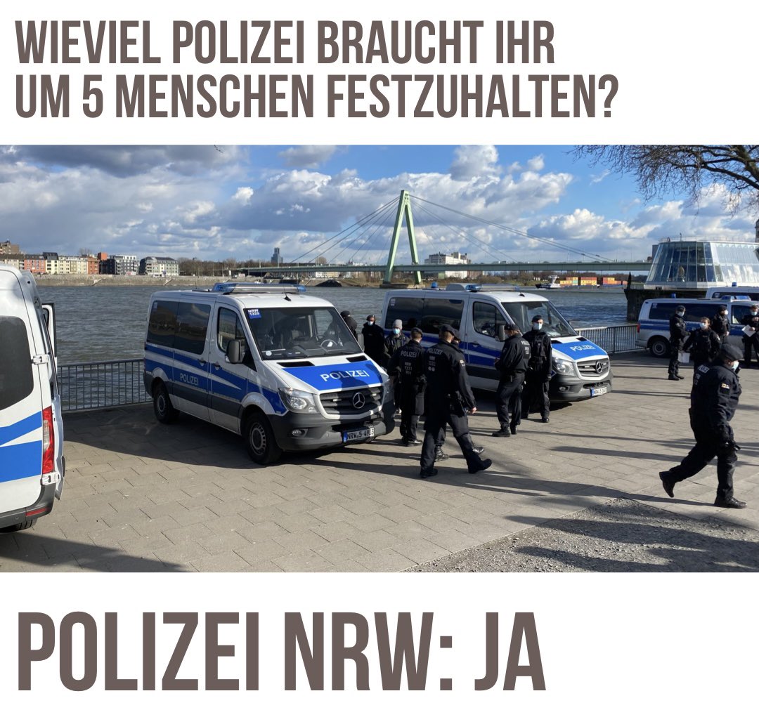 iLKoeln's tweet photo. Solidarität mit allen Menschen die noch in der Gesa sind! #k1903 #köln #NoMoreEmptyPromises #allefuer1komma5 https://t.co/JRWmDfA4T4
