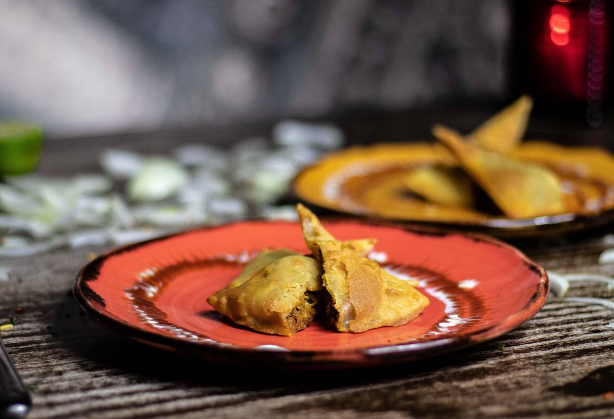 Cambridge Edition (@cambsedition) on Twitter photo Fancy a takeaway this weekend?
<a href="/TajCambridge/">Taj Tandoori</a>'s Julal Syed was just crowned Best Chef by The Asian Restaurant Owners network, so why not give the menu a try? 🥘 Choose from Bangladeshi classics, good old British curries, plus fusion dishes with Indian and Chinese twists 💥 Fancy a takeaway this weekend?
<a href="/TajCambridge/">Taj Tandoori</a>'s Julal Syed was just crowned Best Chef by The Asian Restaurant Owners network, so why not give the menu a try? 🥘 Choose from Bangladeshi classics, good old British curries, plus fusion dishes with Indian and Chinese twists 💥