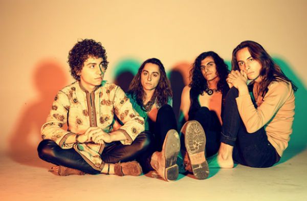 alekarockweb's tweet photo. Mais um grande lançamento para curtimos da banda Greta Van Fleet

https://t.co/zMcCAiFSvK .

Acompanhe 24 h de muito rock no site https://t.co/onWv6V313M e ou https://t.co/3vDpvnvfGq

#alekarockwebradio  #gretavanfleet #brokenbells #lançamento #rock #banda #webradio https://t.co/PXaAHt0dA2