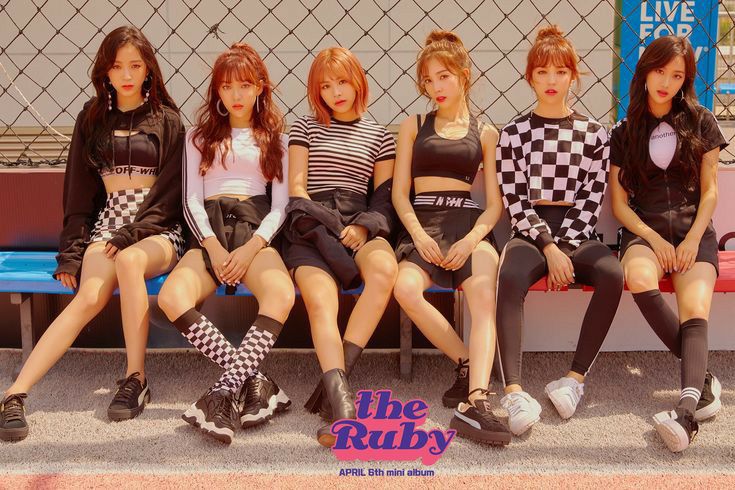 APRIL_RPBR's tweet photo. [#APRIL]
​
#the_Ruby
2021.03.26 1th Mini Album 'the Ruby'
Photo #4
​
#이진솔 #양예나 #김채원 #윤채경 #레이첼 #이나은 #에이프릴
#Jinsol #Yena #Chaewon #Chaekyung #Rachel #Naeun https://t.co/FWpX1hvPpI