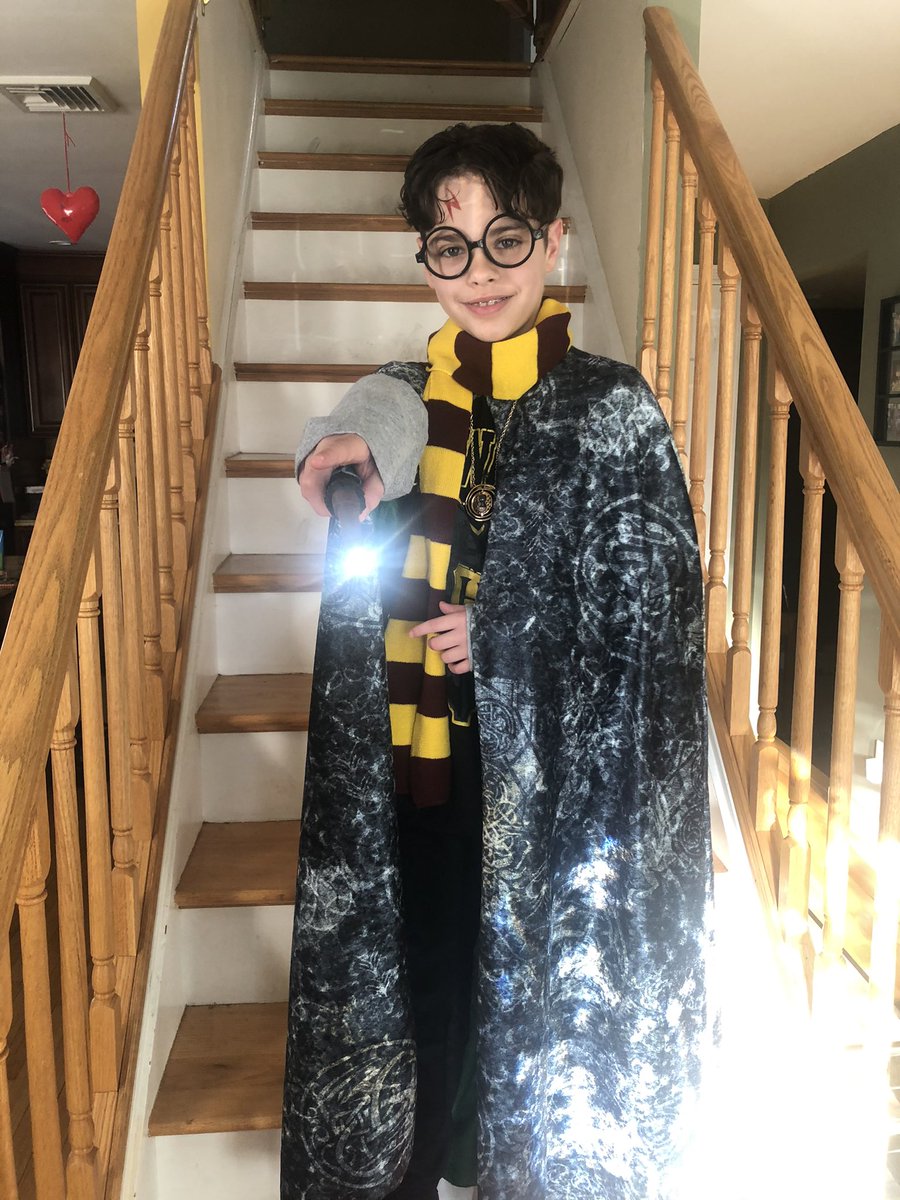 MrJPlantamura's tweet photo. Dressed as favorite book characters for PARP @TamaracShark https://t.co/mEN1aAgXlF