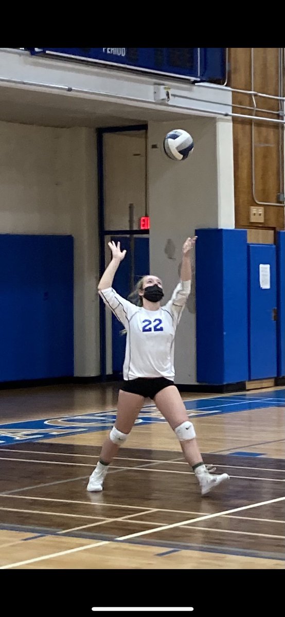 LB Varsity VB tweet media