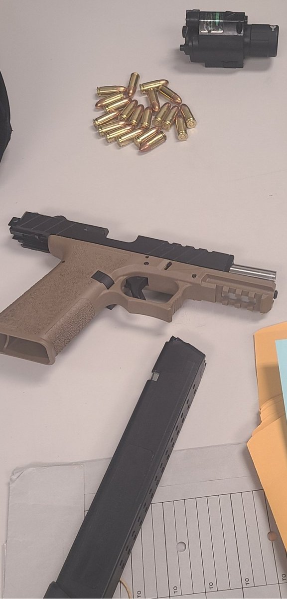 A simple traffic stop with a great find. 77th street CSP,  keeping our community safe.