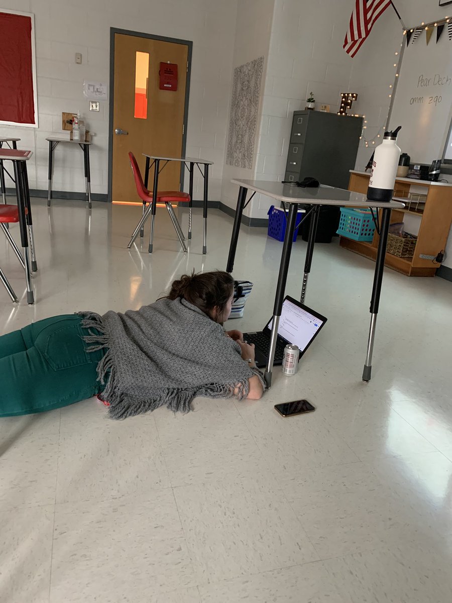 Day 2 - I was nominated by @AllysonPak! Every day I will post a day in the life of an educator without explanation &amp; nominate someone else to take the challenge, 7 days, 7 pictures. Today I renominate @AllysonPak 🥳