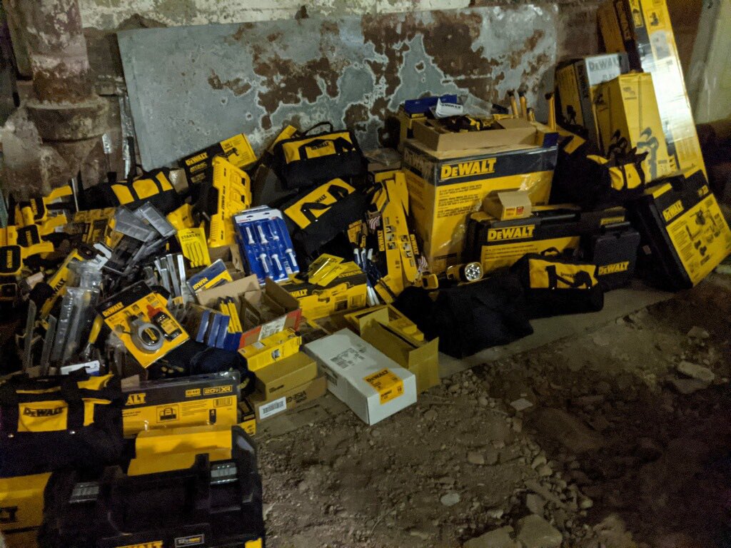 benberkowitz's tweet photo. Wow. @makehaven sent @DEWALTtough a wishlist of tools to kickstart a tool lending library...this showed up today. @JRLogan  + @StanleyBlkDeckr you’re pretty awesome. Thank You ❤️❤️❤️ https://t.co/ksmqGggwAa
