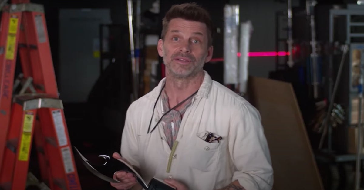 ComicBook's tweet photo. Zack Snyder says he won't quit hoping for a #JusticeLeague sequel after HBO Max's #SnyderCut success.

https://t.co/U6eW2Ory1h https://t.co/JI2o3kk23U