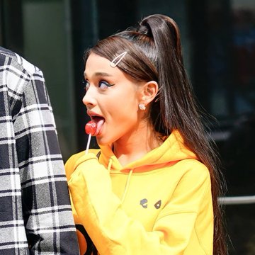 Sabrina96651333's tweet photo. FYI #slutprincess Ariana Grande never let a big sucker or a big ?? go to waste #cumtributeِs #cumonbody #blackcockworship #cheatinggf #groupsex #bjqueen #cumswap #sharedGirlfriend #bbcwhitegirls #sissygasm #mfmf #cuminthemouth #teenslut #fucktoy #Nymphowhore #horny https://t.co/reCwc6BSN3