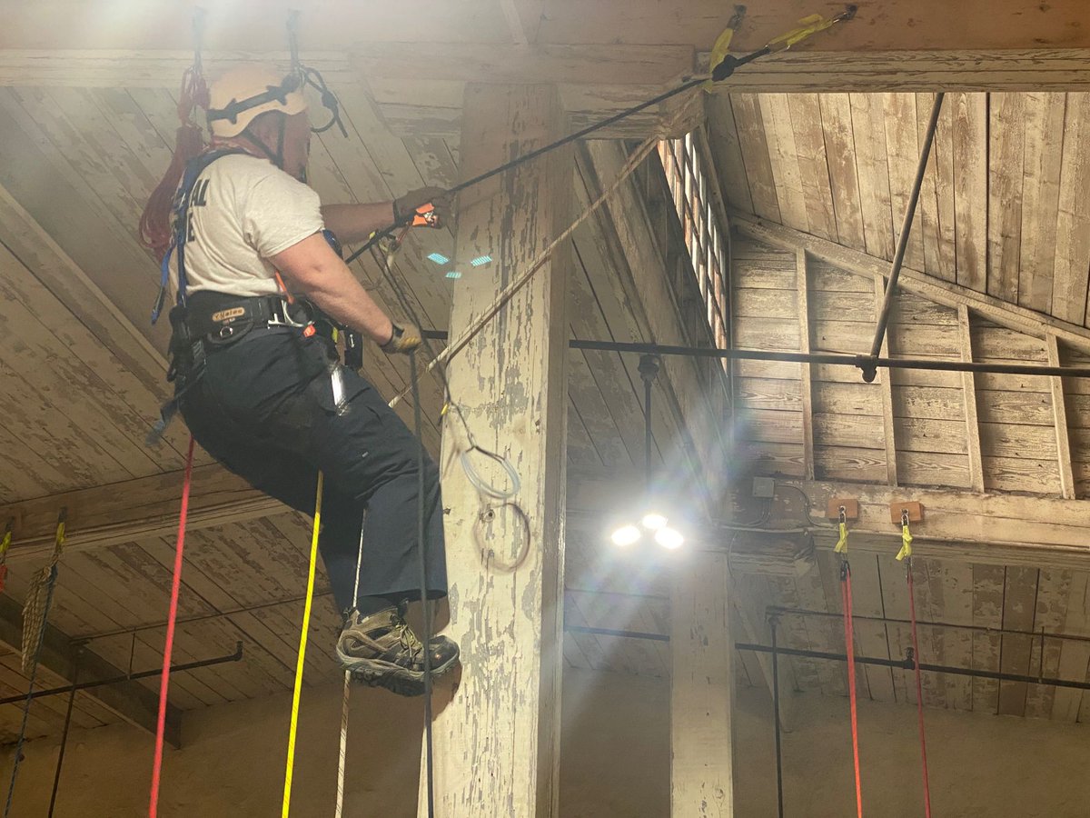 CapTechRescue's tweet image. Some days hanging around the shop mean that we are getting anchor and rope inspections done.