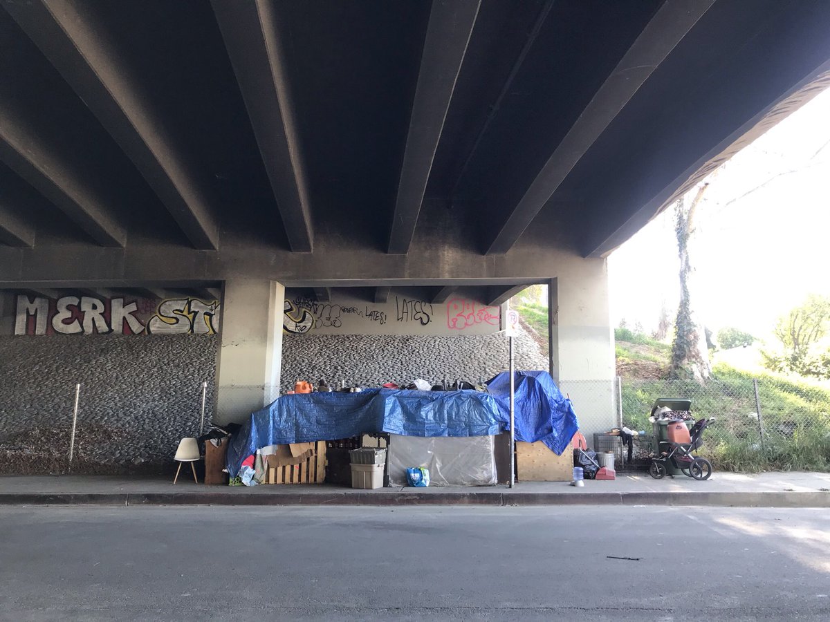 perithelabel's tweet image. Hey @ericgarcetti @MayorOfLA How’s that homeless crisis going .. I can show you .. 1 morning of driving around #homeless #mayorfail @kcrw