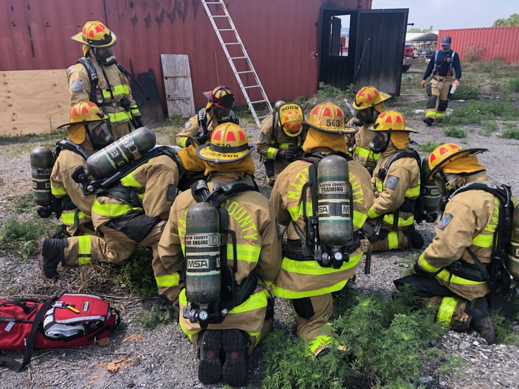 MartinCountyFR's tweet photo. #Class38 check-in! 🚒

Today completes #Week8 of MCFR Recruit Class 38’s 9-week journey. This week was full of vehicle extrication, air consumption exercises, and a live burn training! 🔥

Stay tuned through next week, #Graduation! 👍 https://t.co/amPzHtGvi7
